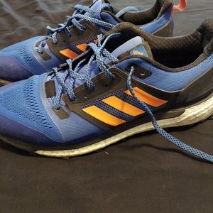 Adidas sneakers 10 1/2